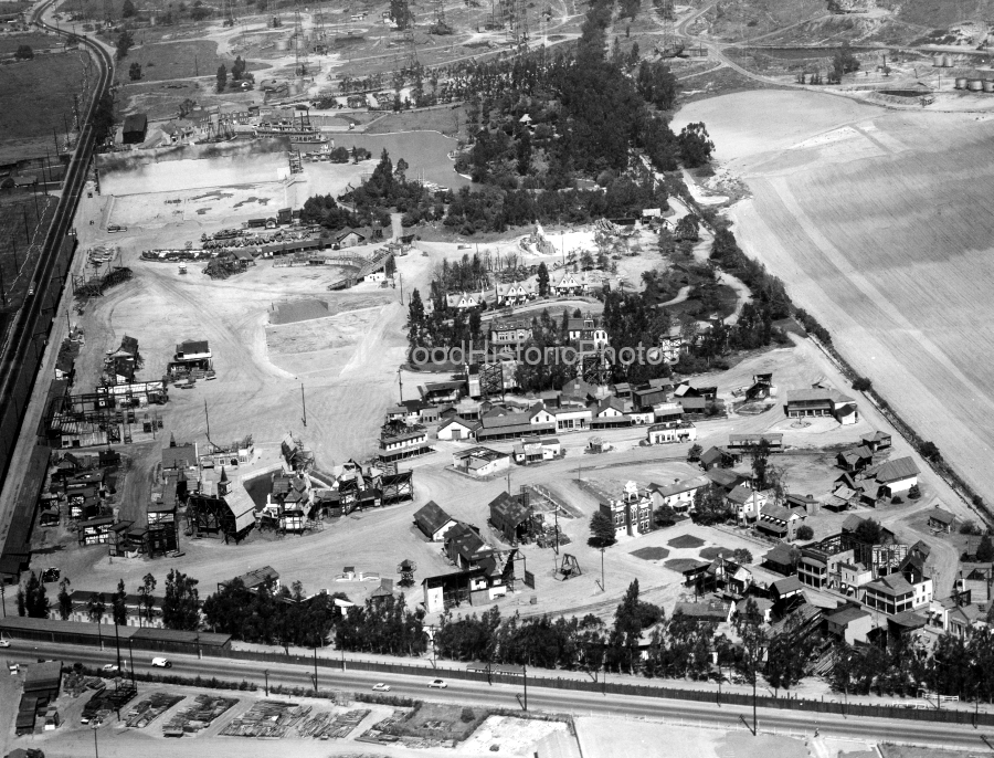 MGM Studios 1951 Lot 3 wm.jpg